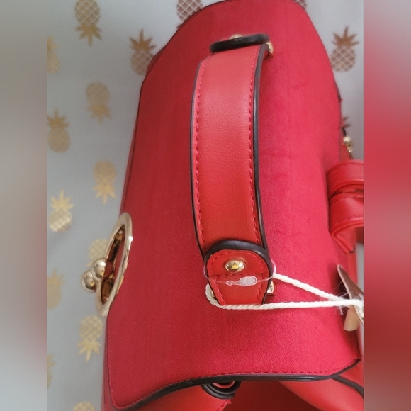 ALYSSA PURSE/BACKPACK  π₯ - Picture 2 of 16